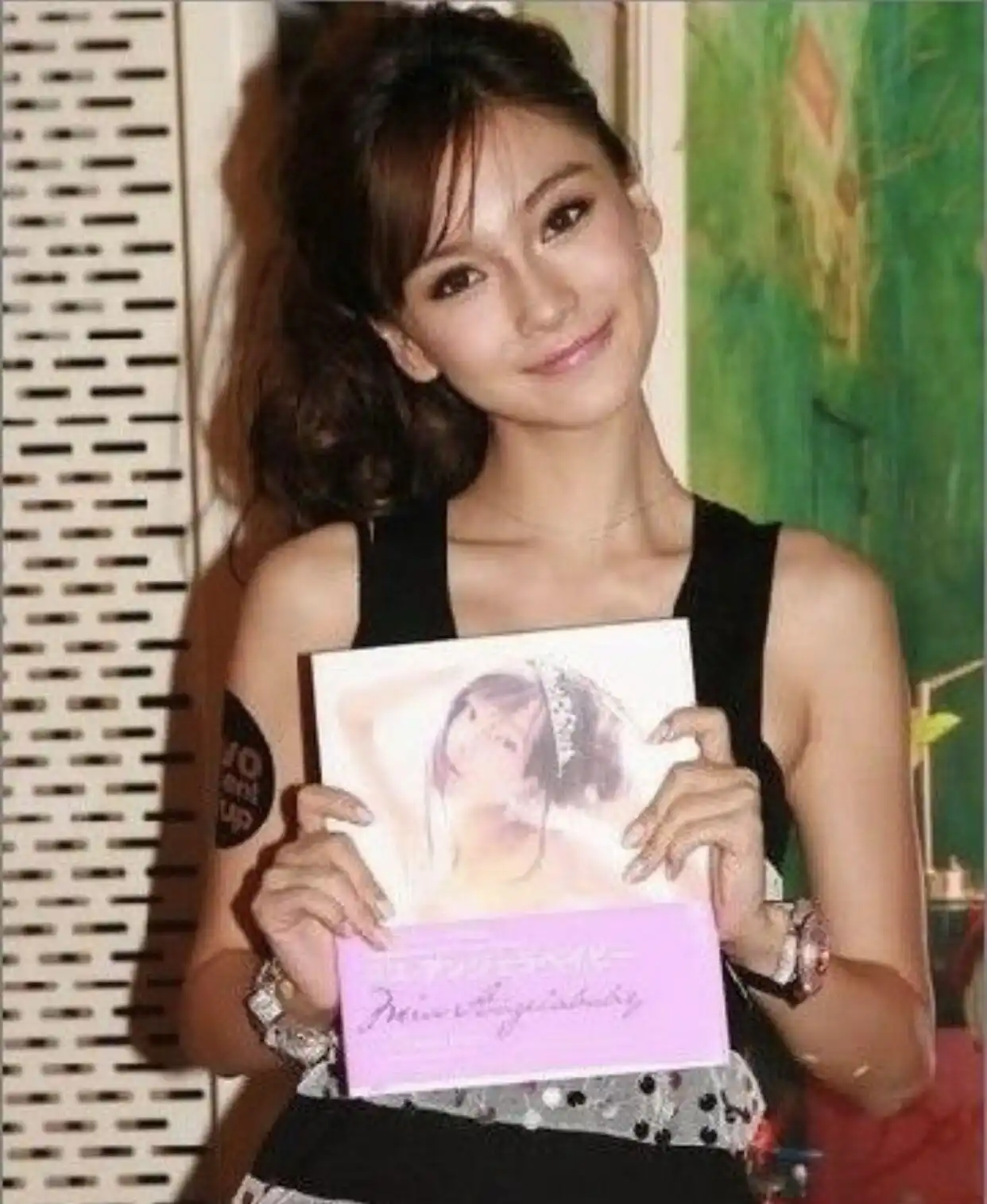 娱乐圈明星洗白案例_哪些曾经黑料很多的明星被洗白,_成功洗白明星故事