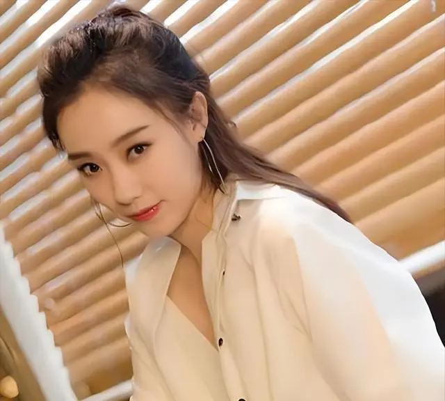 中国十大的女明星排名榜_杨幂电影票房_中国女演员票房排名